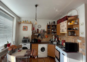 NA PREDAJ 1-IZBOVÝ BYT PO REKONŠTRUKCII S BALKÓNOM A KLIMATIZÁCIOU - fotografia 7