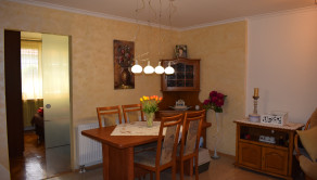 🏡 NA PREDAJ | PRIESTRANNÝ RODINNÝ DOM V CENTRE OBCE 🏡 - fotografia 9