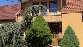 🏡 NA PREDAJ | PRIESTRANNÝ RODINNÝ DOM V CENTRE OBCE 🏡 - fotografia 3