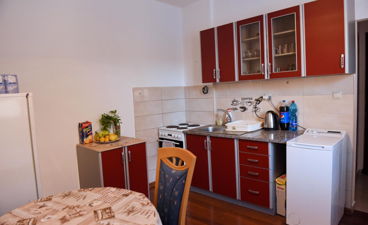 🏢 NA PREDAJ | OBJEKT S OBCHODNÝMI PRIESTORMI A BYTMI 🏢 - fotografia 13