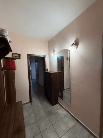 REZERVOVANÉ PREDAJ 3-IZBOVÉHO BYTU S BALKÓNOM - fotografia 1