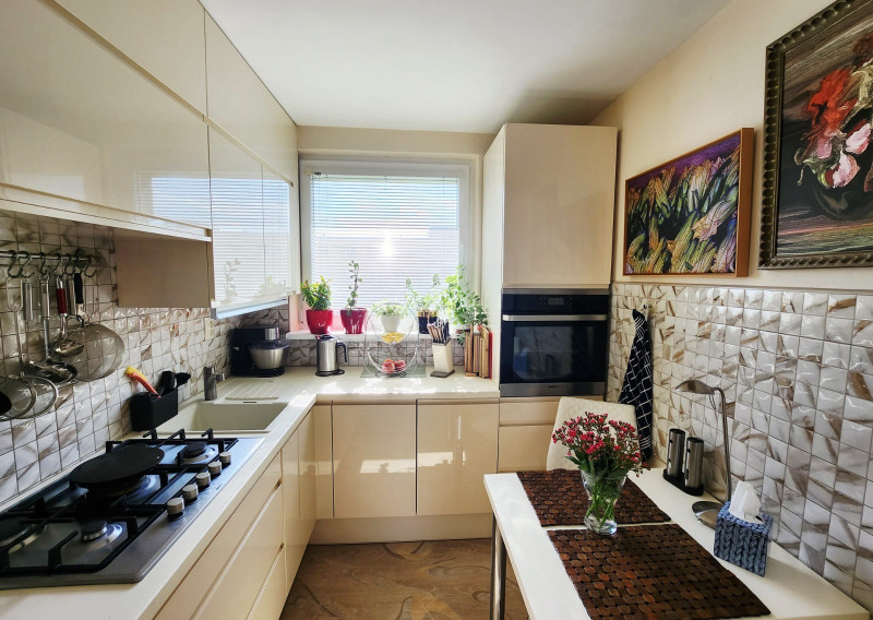 PREDANÉ🏡 NA PREDAJ  3-IZBOVÝ BYT ULICA J. SLOTTU🏡 - fotografia 1